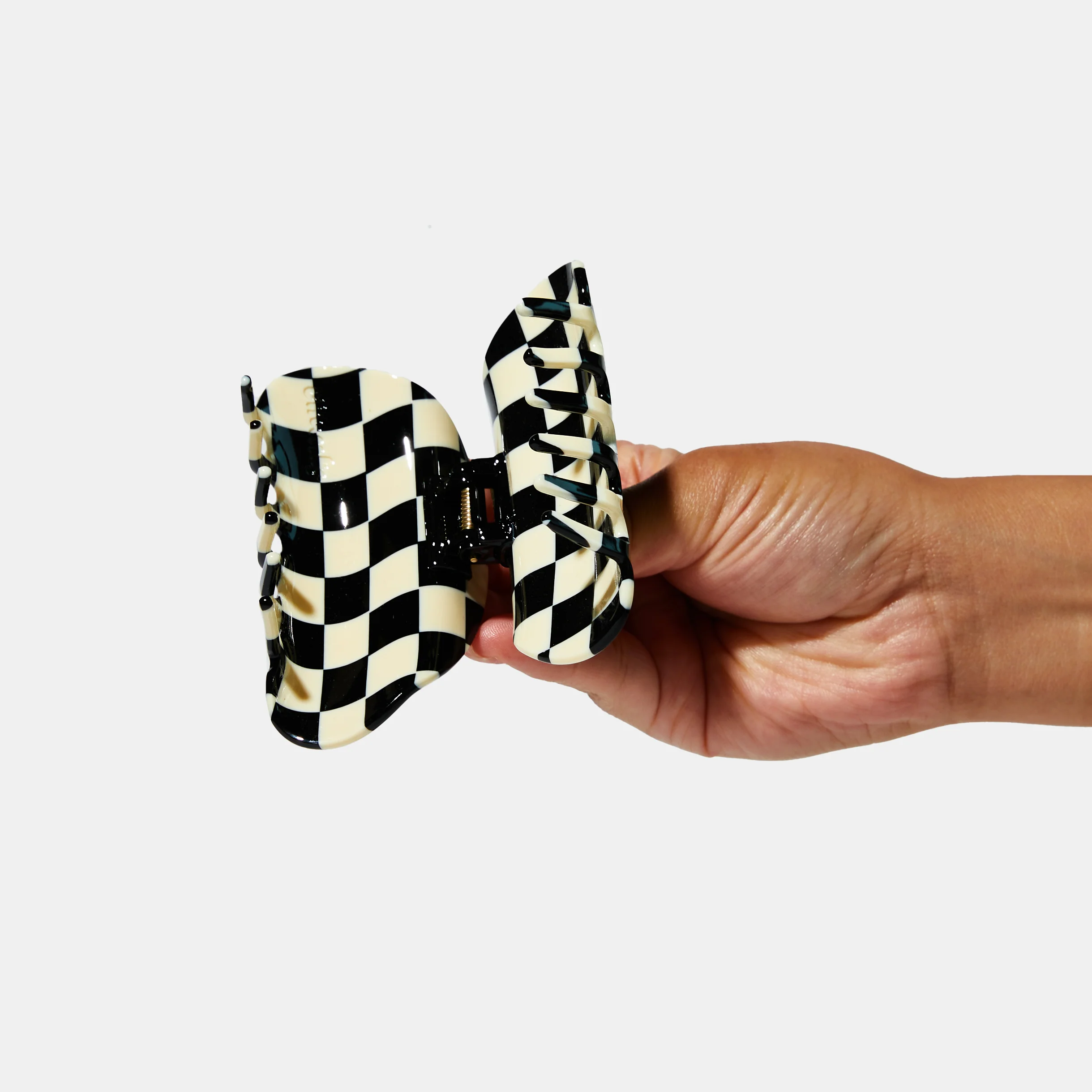 Checker Claw in Black + White - Image 4