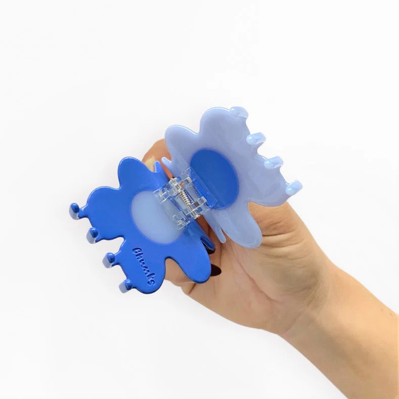 Flower Claw in Periwinkle + Blue - Image 5