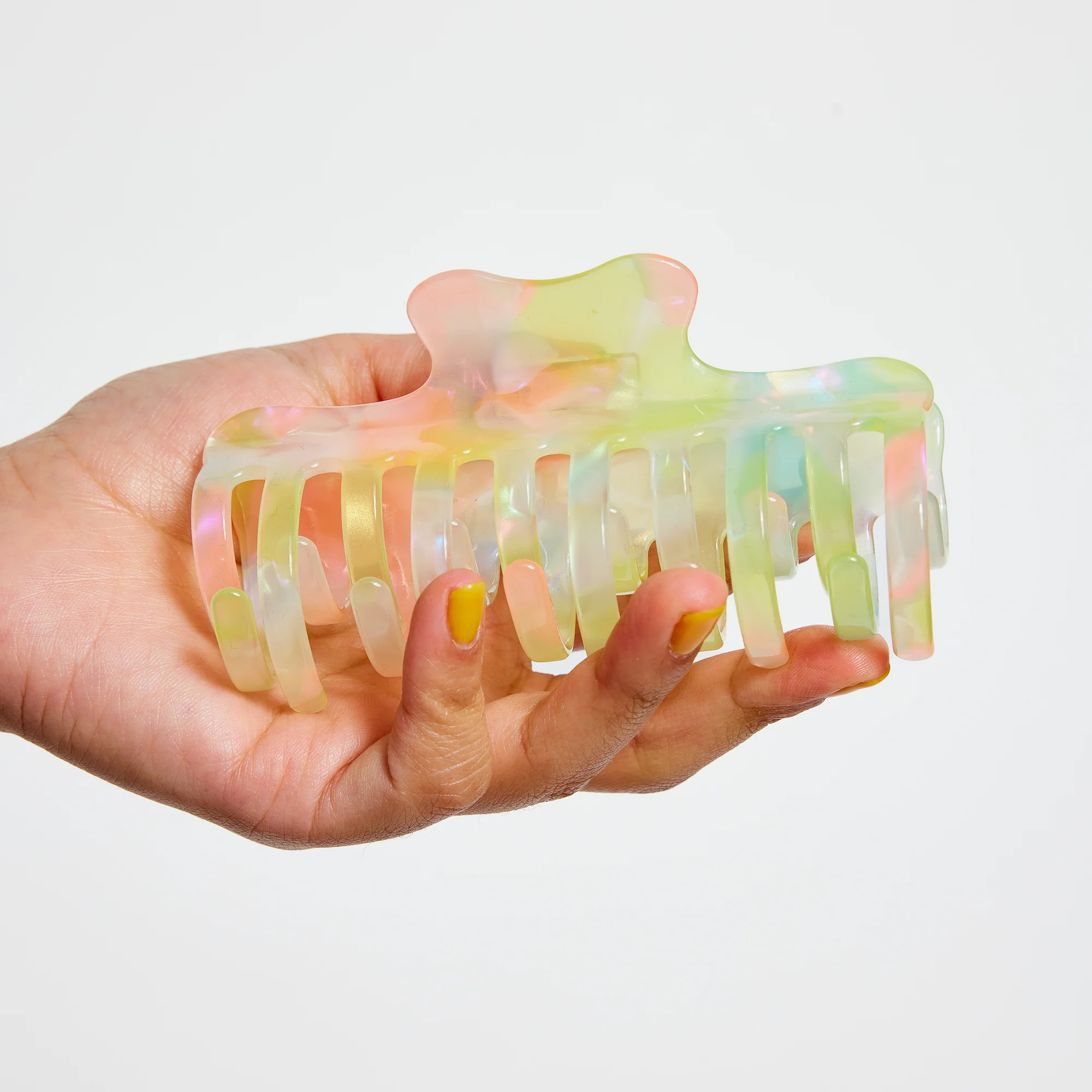 Jojo Claw in Large Sherbet Jelly - Image 4