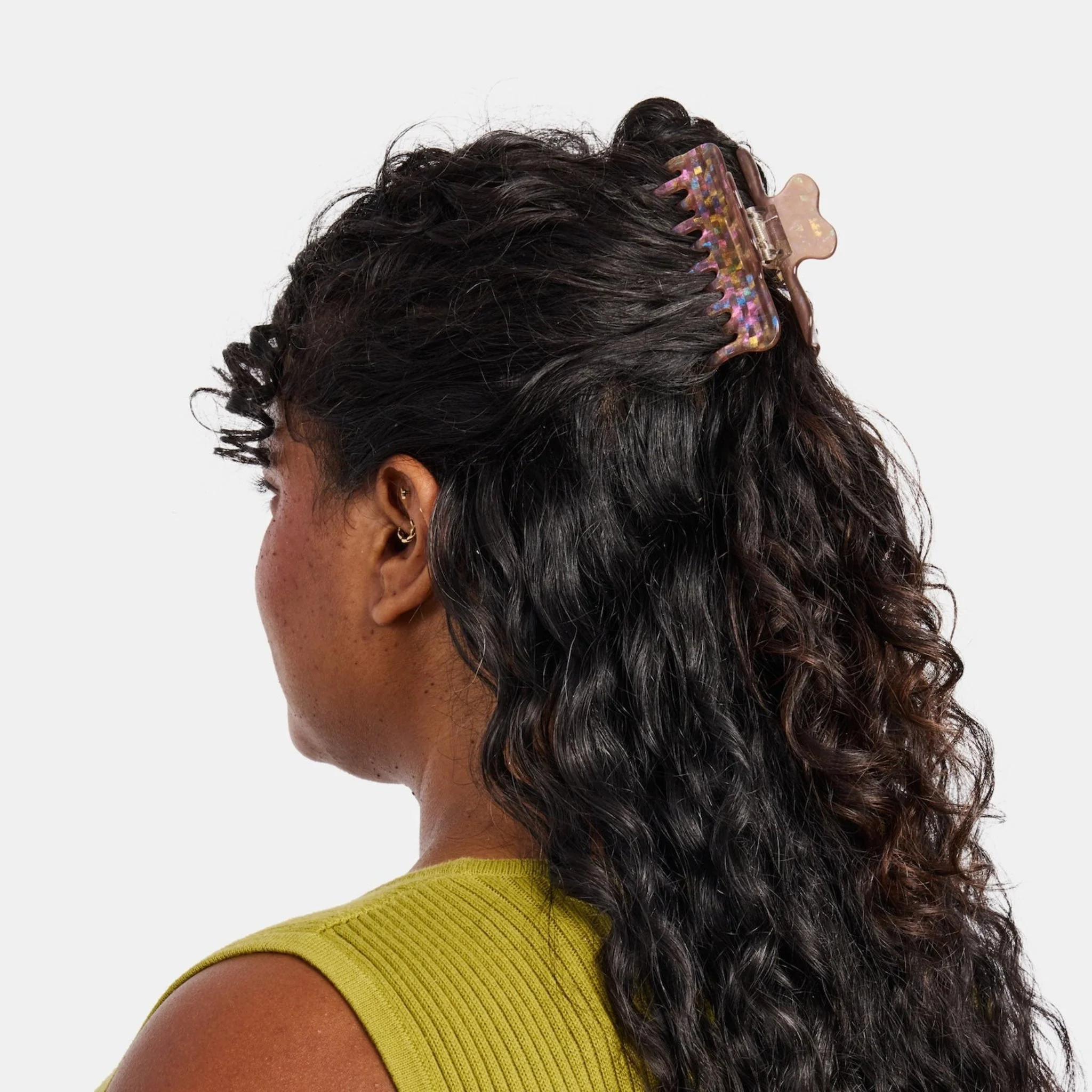 Jojo Claw in Small Hazel Sparkle - Image 2