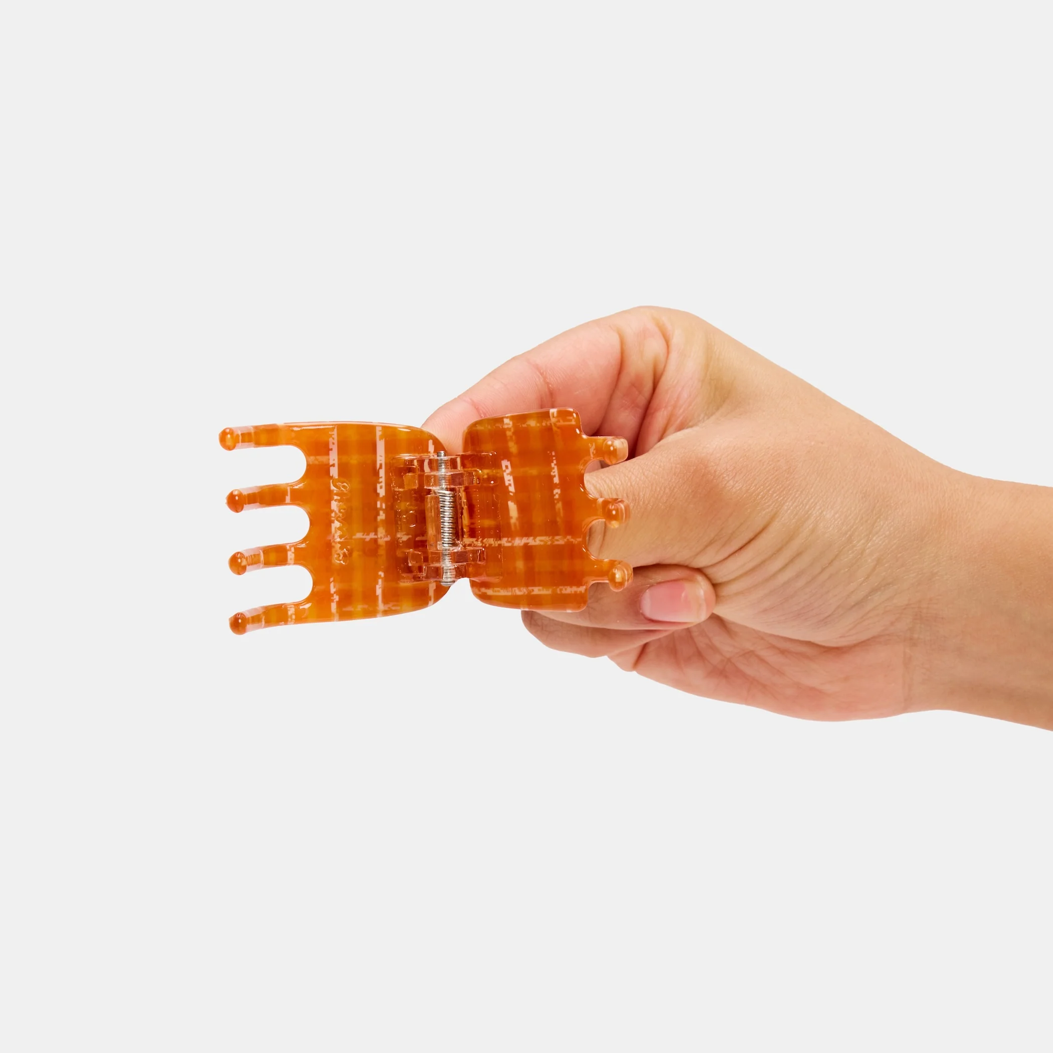 Midi Ursa Claw in Caramel Plaid - Image 5